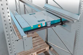 Transporte automático en estantería con palets