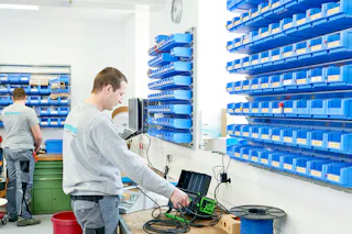 KANBAN BITO bakken aan montagelijn