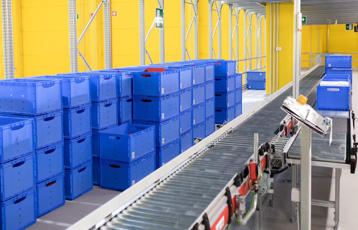 Eurobak XL Motion, de beste distributiebak voor geautomatiseerd magazijn.