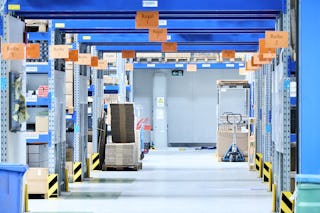 BITO Regal mit Durchfahrt