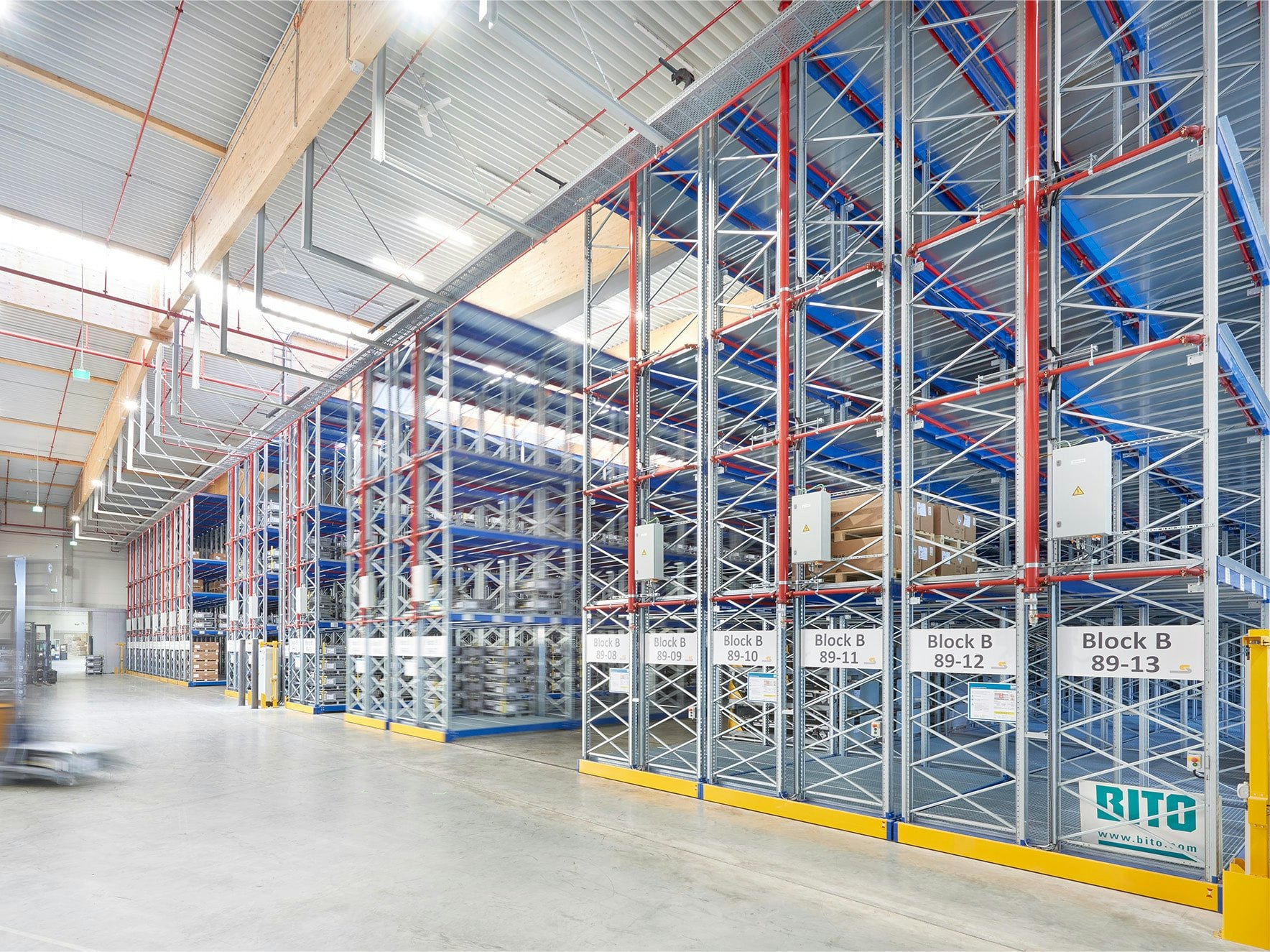 Verfahrbare BITO Palettenregale