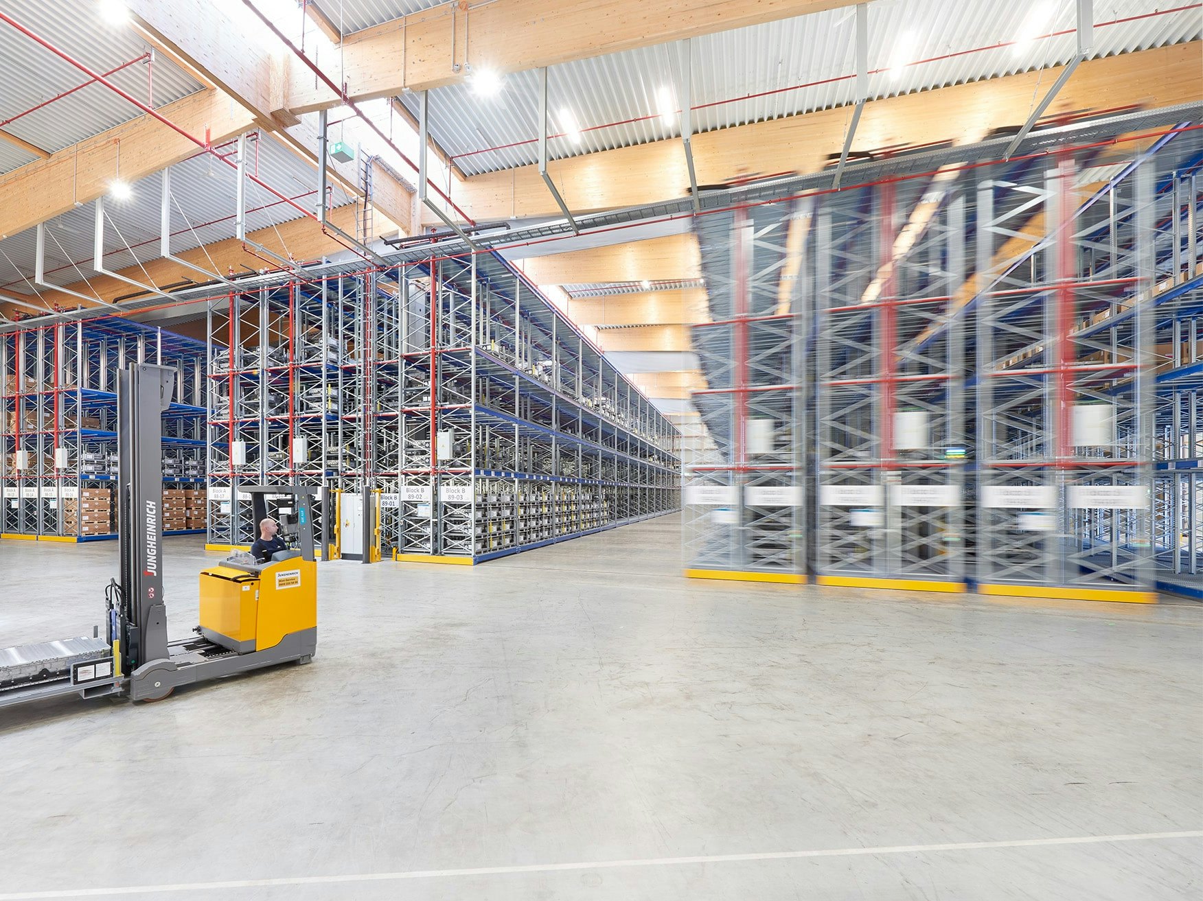 Verfahrbare BITO Palettenregale