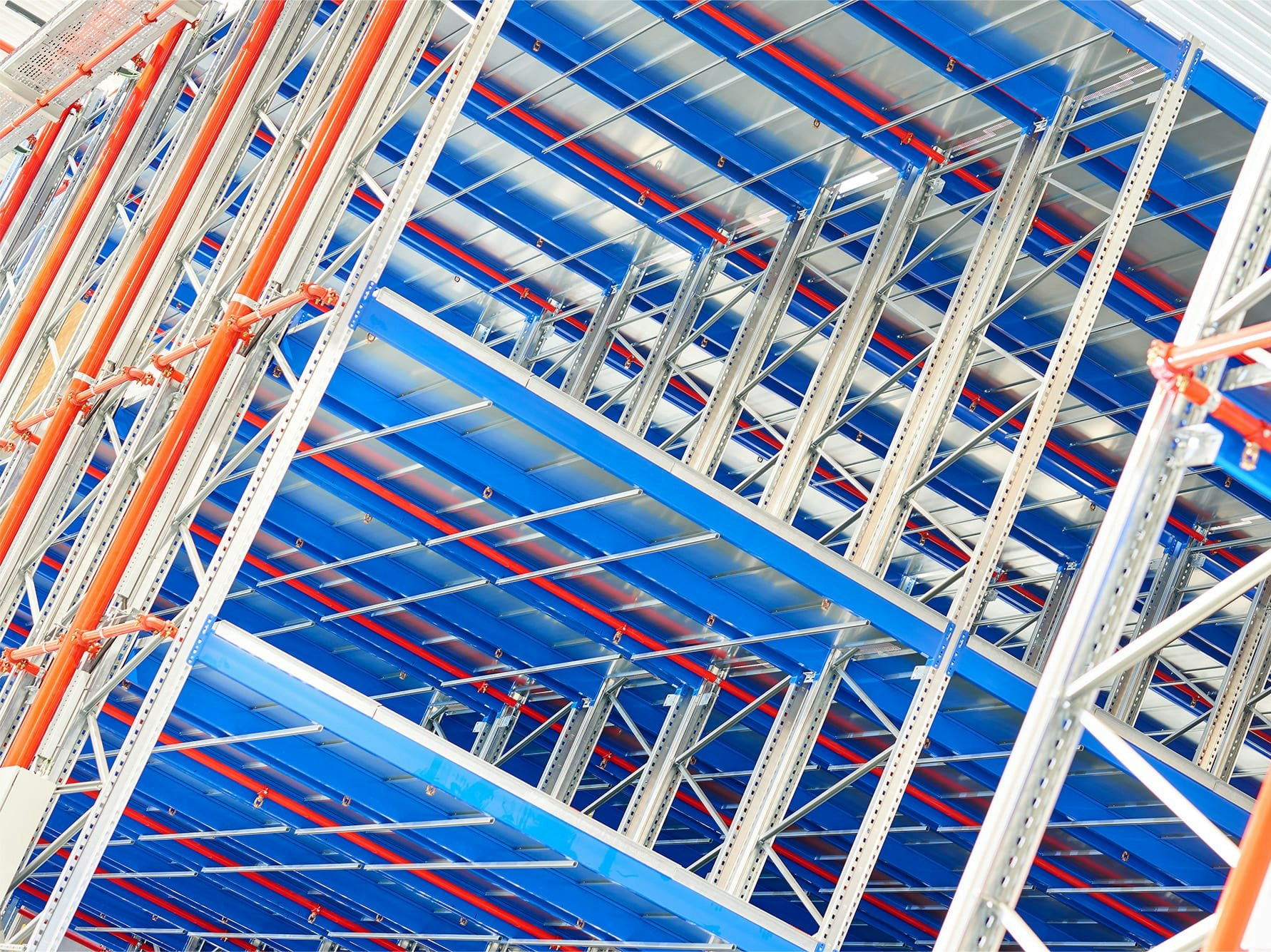 Verfahrbare BITO Palettenregale mit Feuerlöschanlage