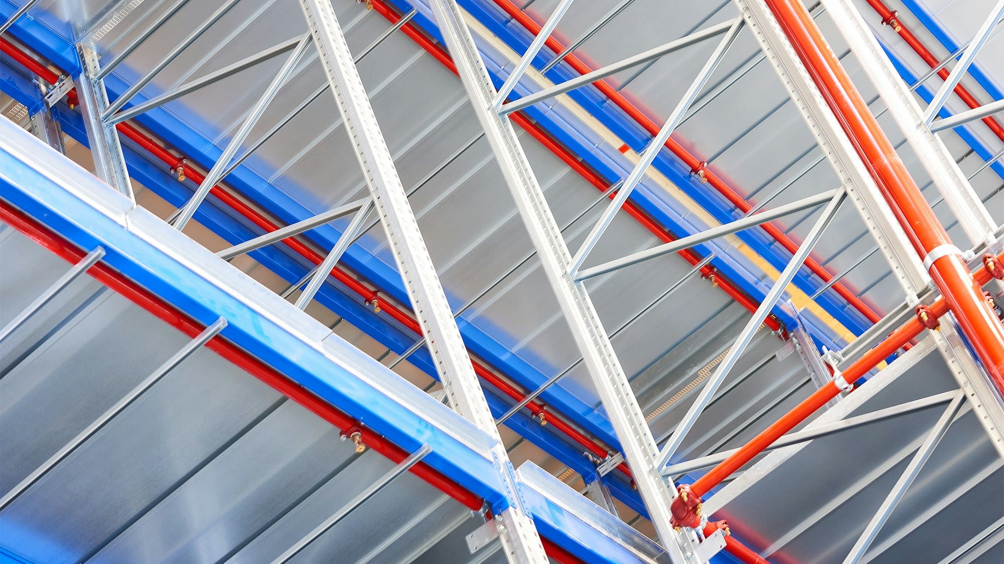 Verfahrbare BITO Palettenregale mit Feuerlöschanlage