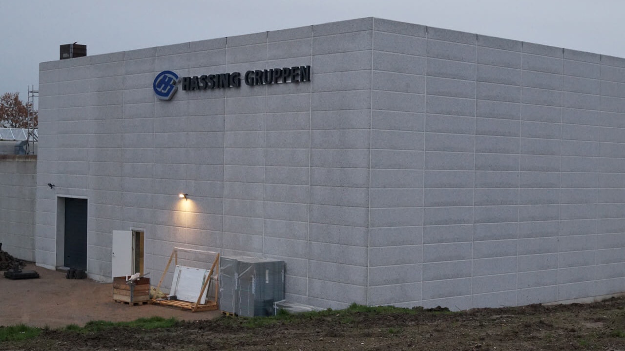 Außenansicht einer Halle