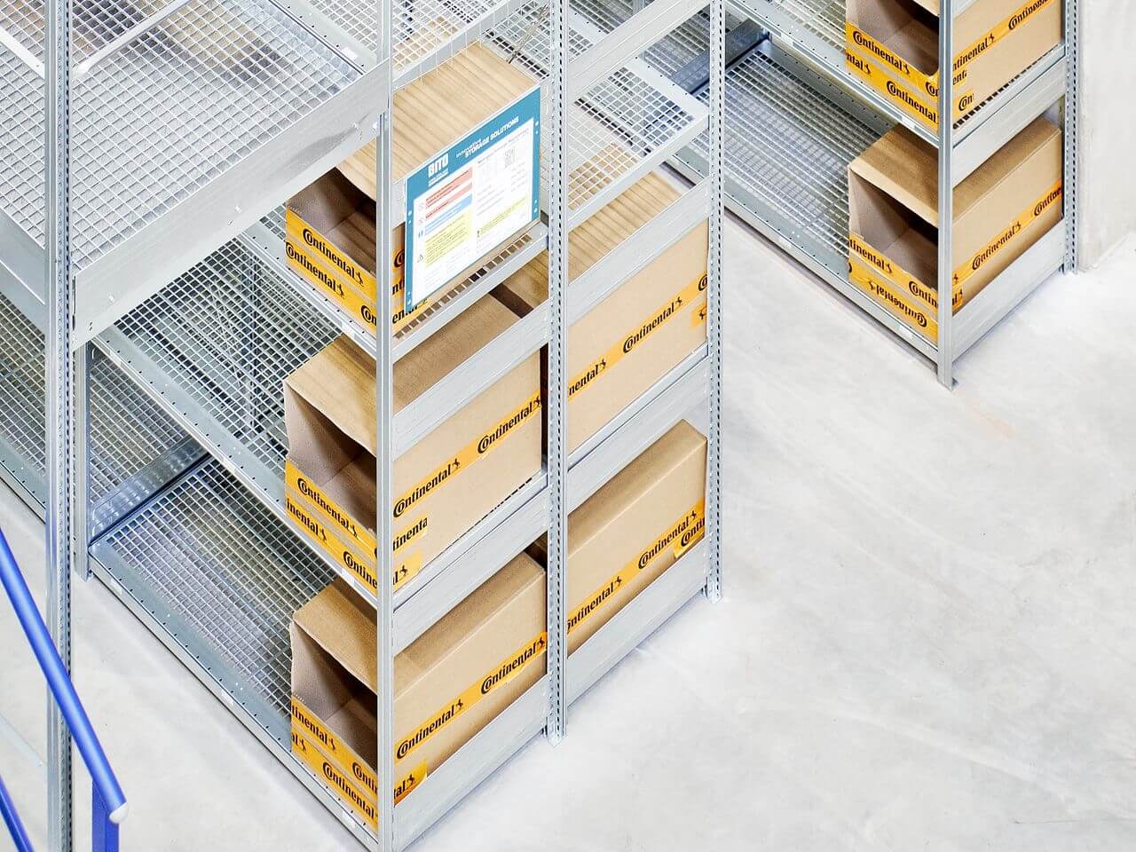 Mehrgeschossregale, Fachbodenregale