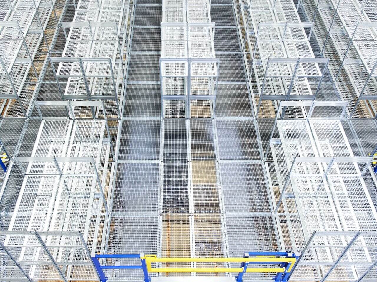 Mehrgeschossregale, Fachbodenregale