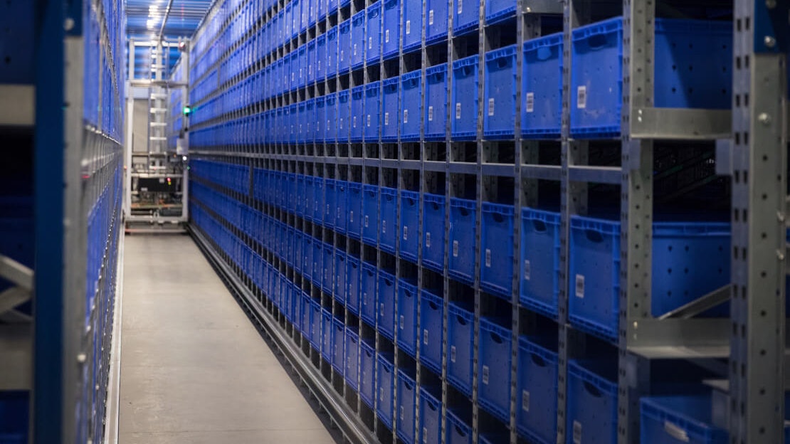 BITO Behälter in BITO Regalen