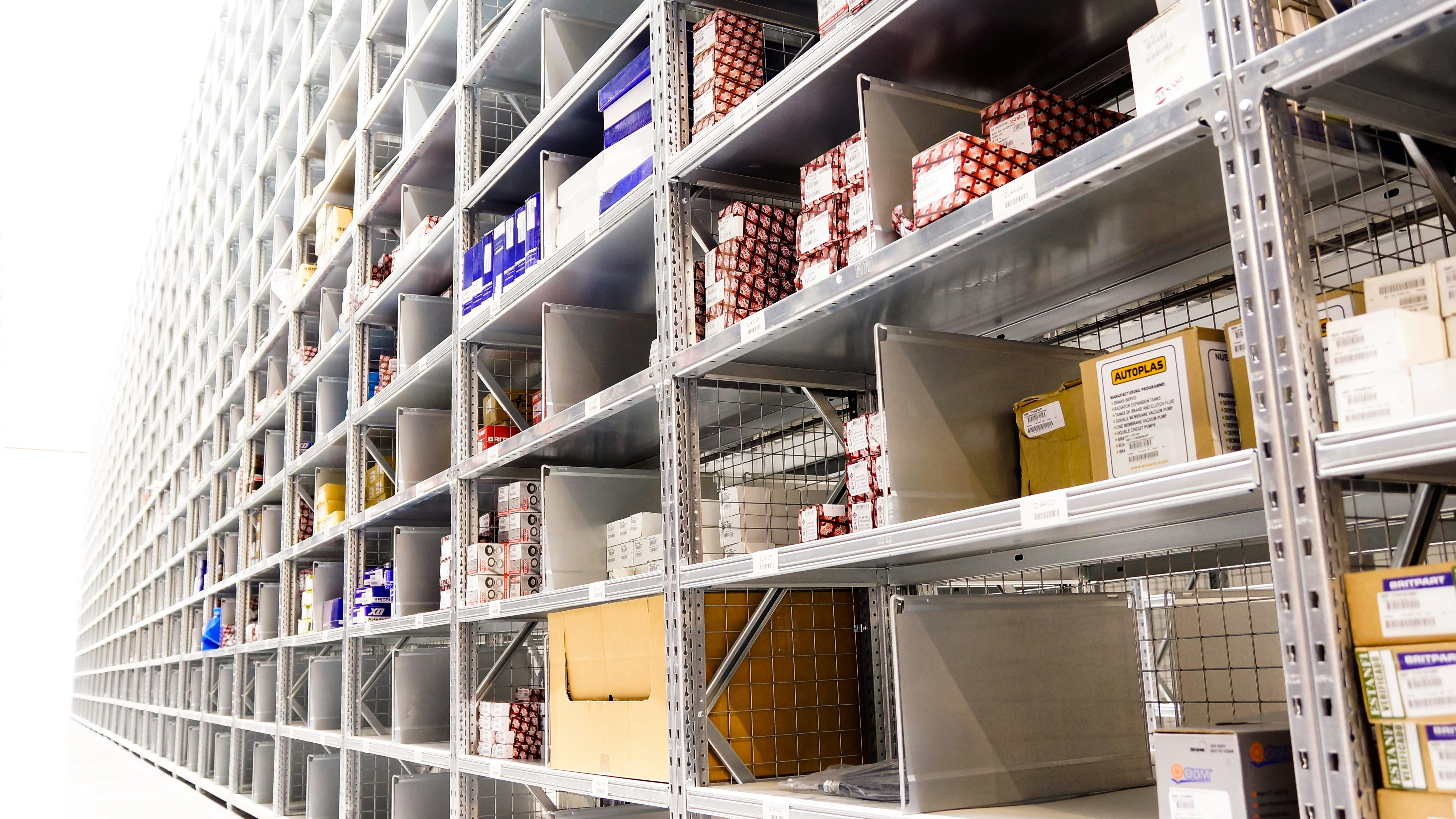 Ein BITO Fachbodenregal