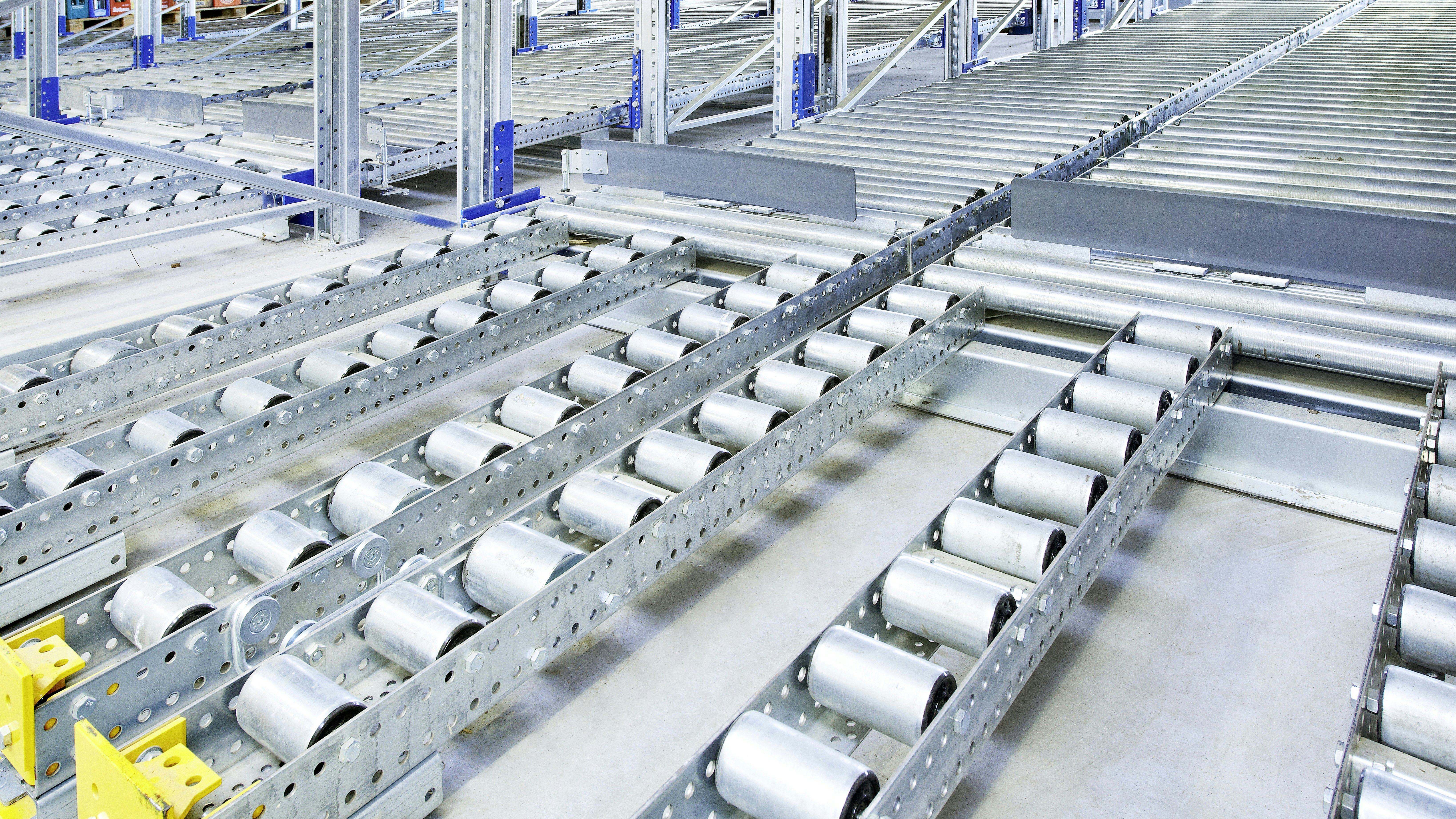 Ein BITO Palettendurchlaufregal