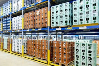 Palettendurchlaufregal von BITO in einem Getränkelager