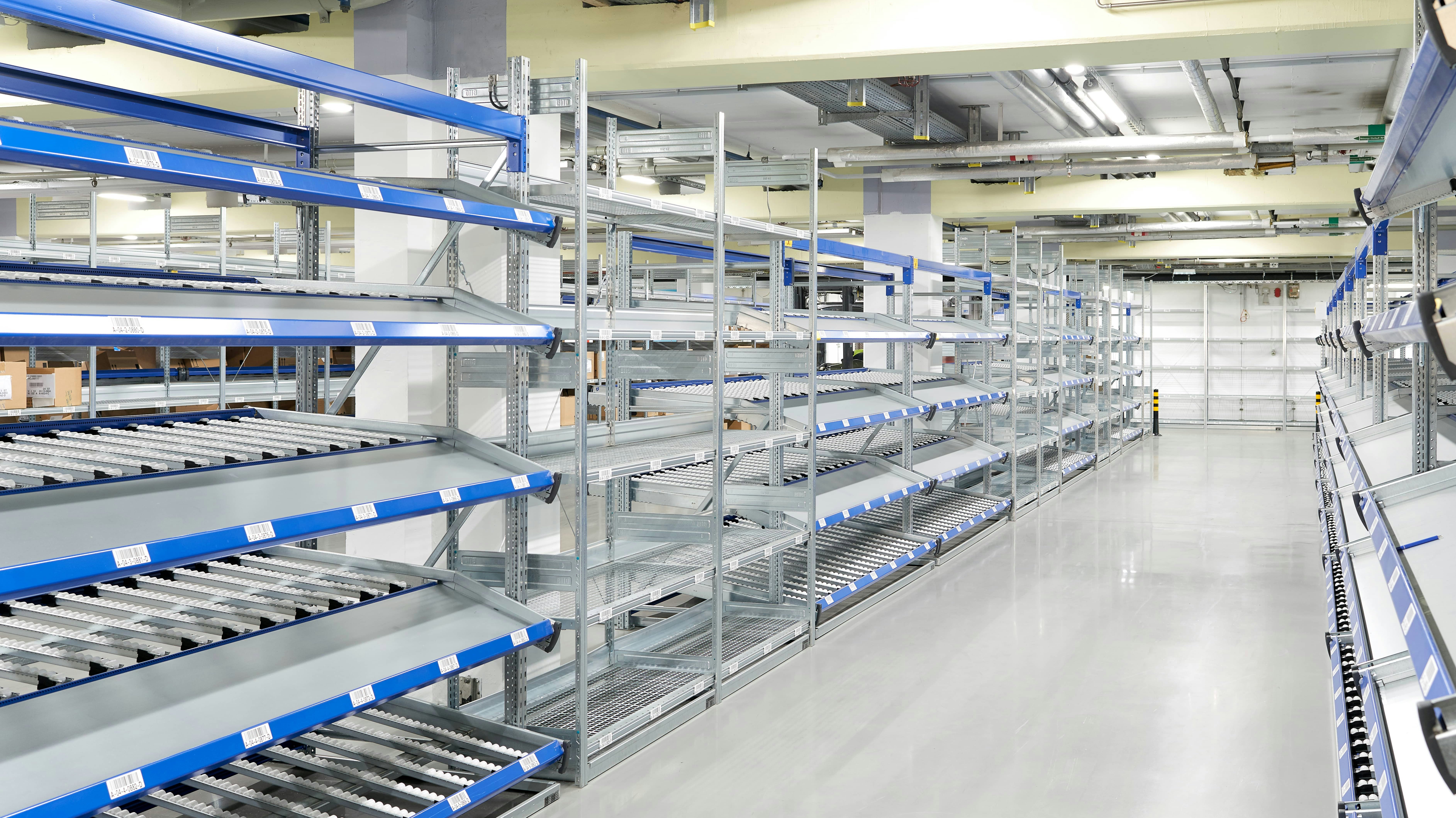 BITO Durchlaufregal mit Schrägböden