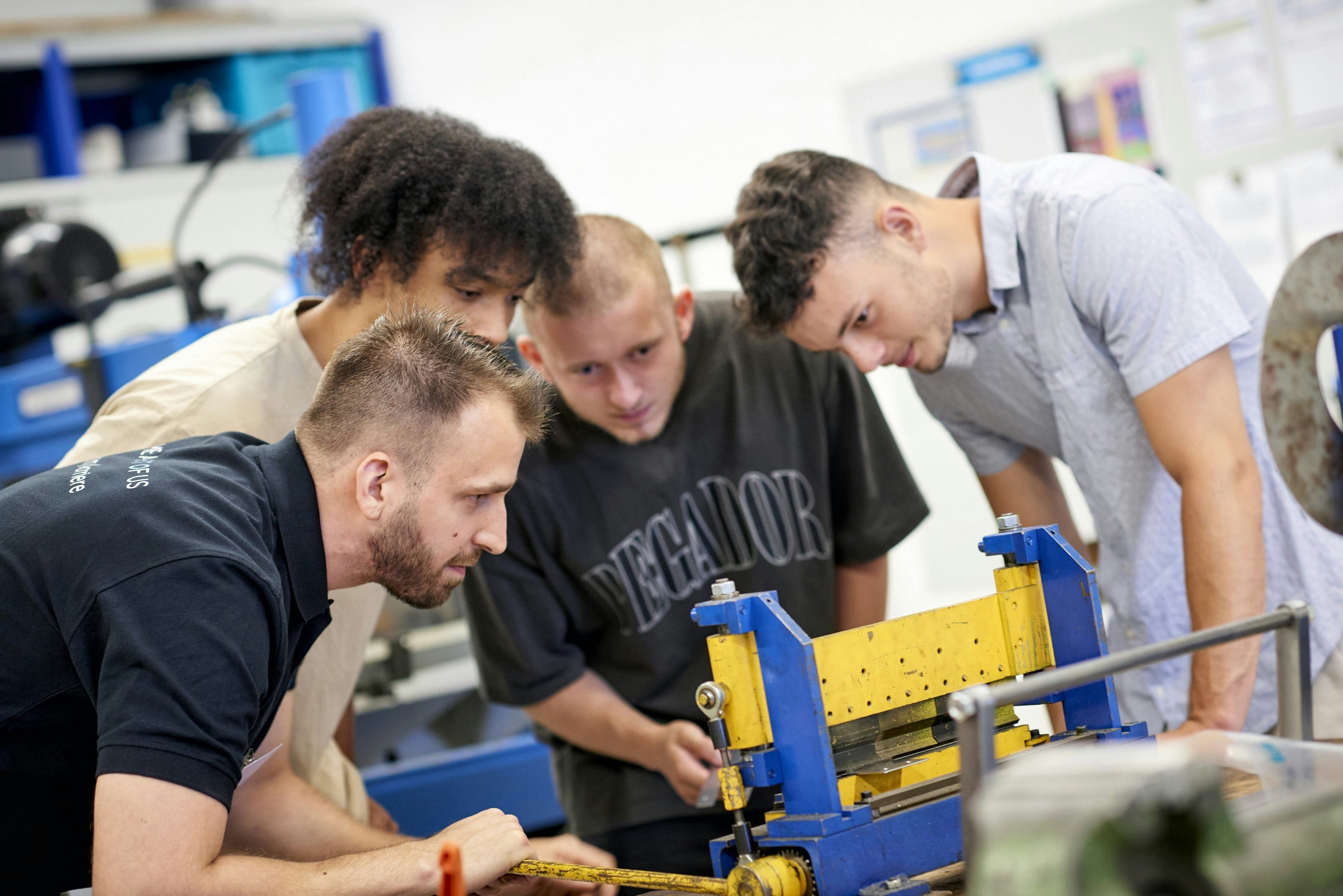 Besuch in der Azubiwerkstatt am Ausbildungstag bei BITO