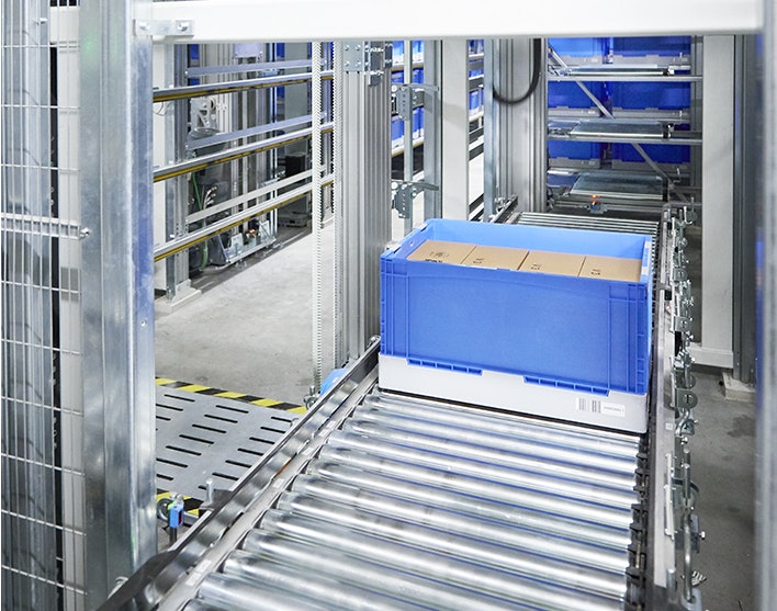 BITO Klappboxen EQ auf Rollenbahn in einem automatisierten Regal