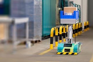 LEO unterwegs im Lager