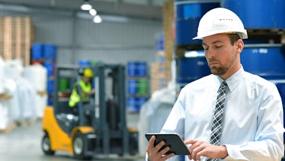 Worauf muss man bei Gefahrstofflagern achten?