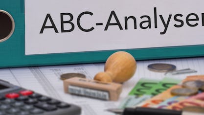 Einfluss der Umschlagshäufigkeit und Warenrotation auf Lagerplanung und -haltung