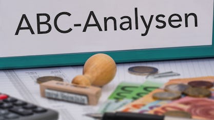 Einfluss der Umschlagshäufigkeit und Warenrotation auf Lagerplanung und -haltung