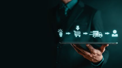 Combiner des systèmes de stockage manuels et automatiques