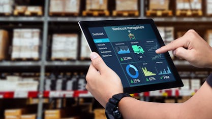 Vor- und Nachteile von zentraler und dezentraler Lagerung