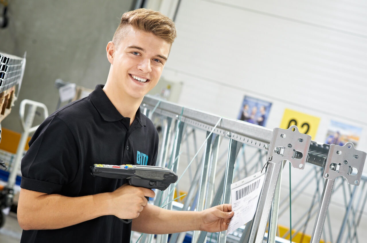 Fachkraft für Lagerlogistik