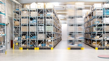 Titelbild-was-sind-dynamische-Lagersysteme Was sind dynamische Lagersysteme?