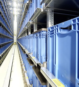 Contenitori Euro impilabili XL per lo stoccaggio automatizzato