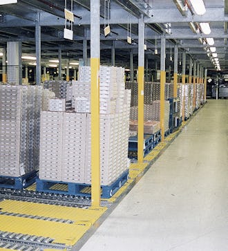 Rayonnages à palettes automatisés de BITO
