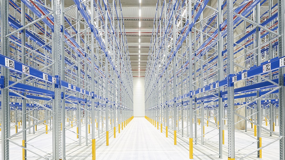 Bild eines neu aufgebauten Palettenregals