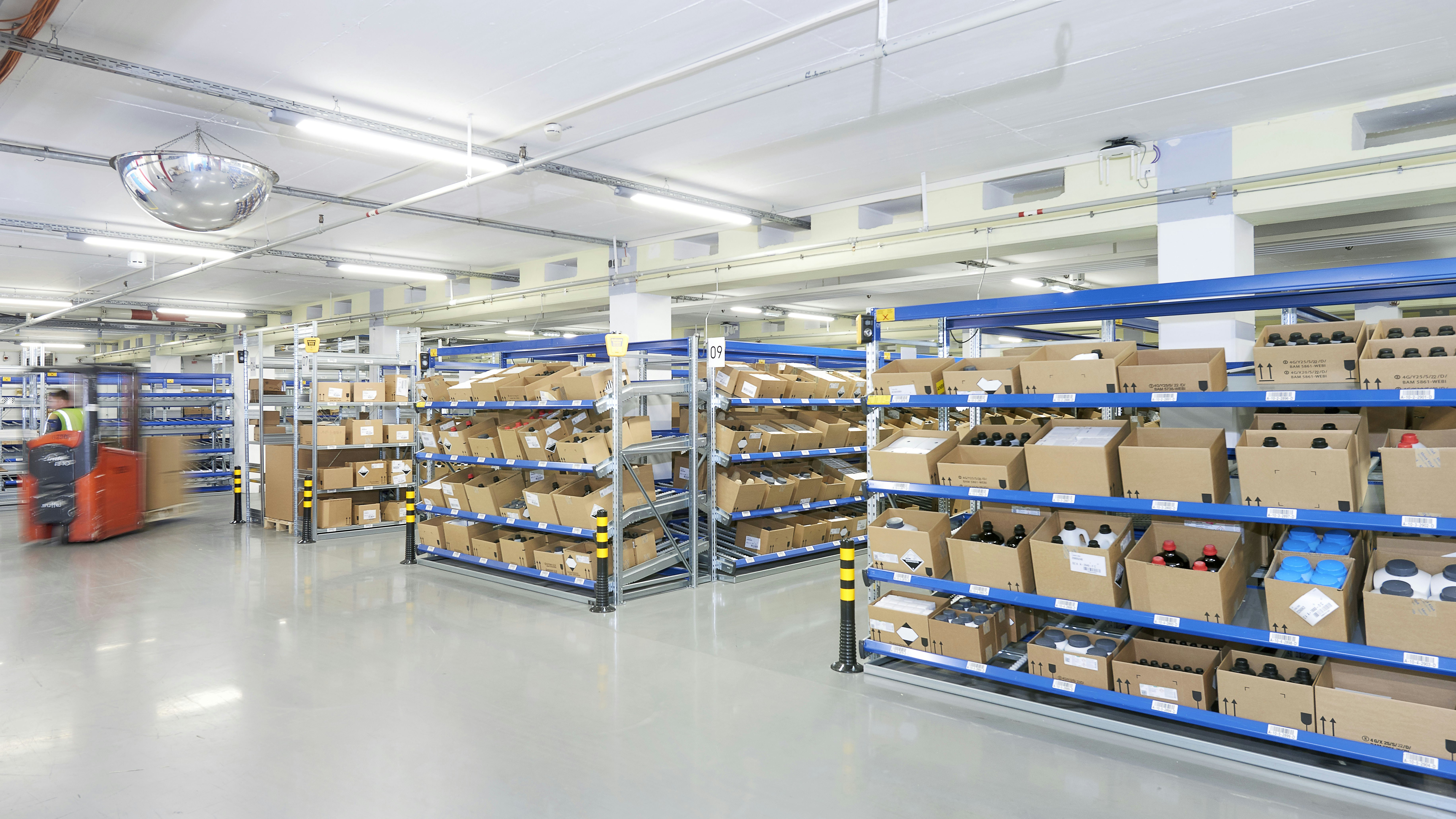 Stückgutdurchlaufregal